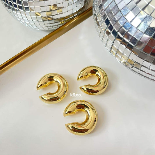 s ï m p l e Chunky cuff