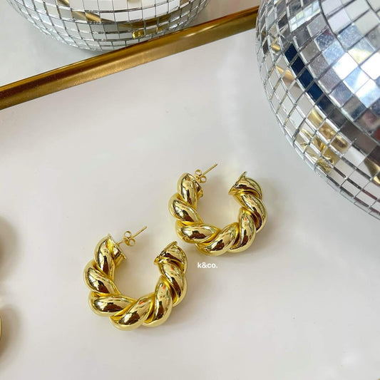 çhunky crossiant hoops